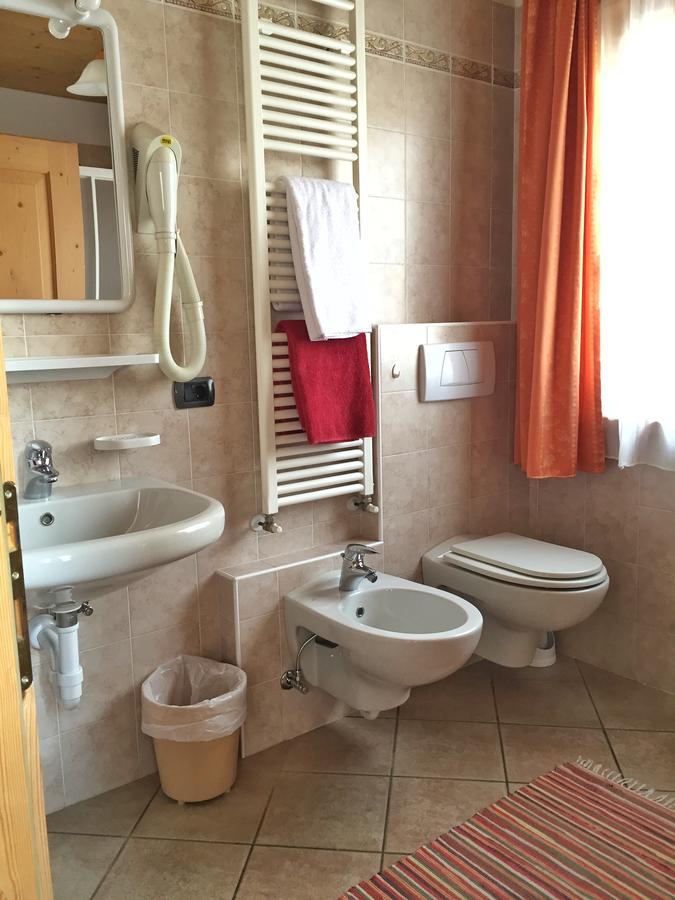 Bait Ables Aparthotel Livigno Ngoại thất bức ảnh